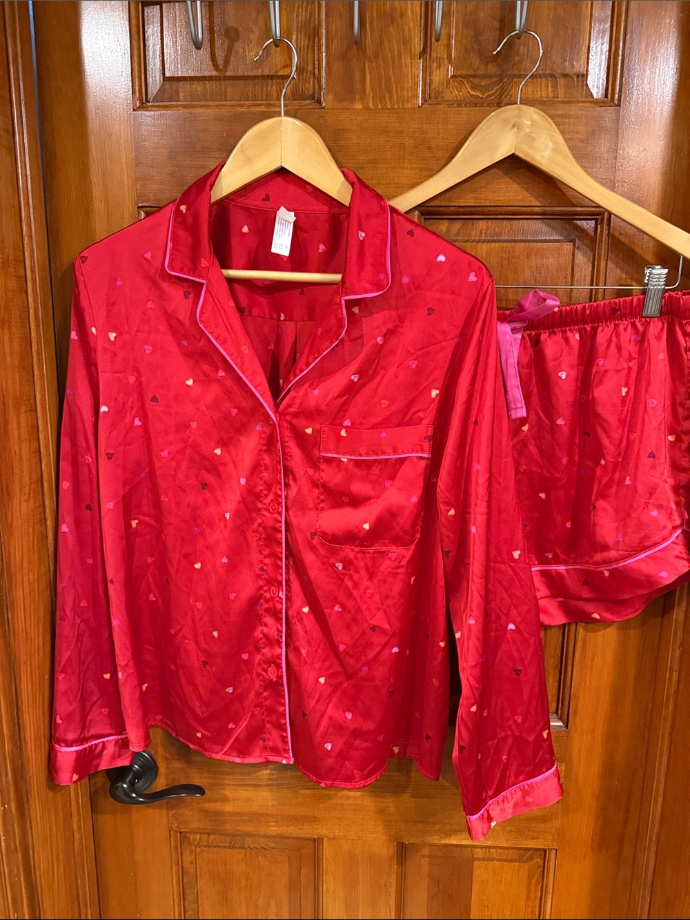 stars above Red Satin Heart-Print Two-Piece Pajama Set
